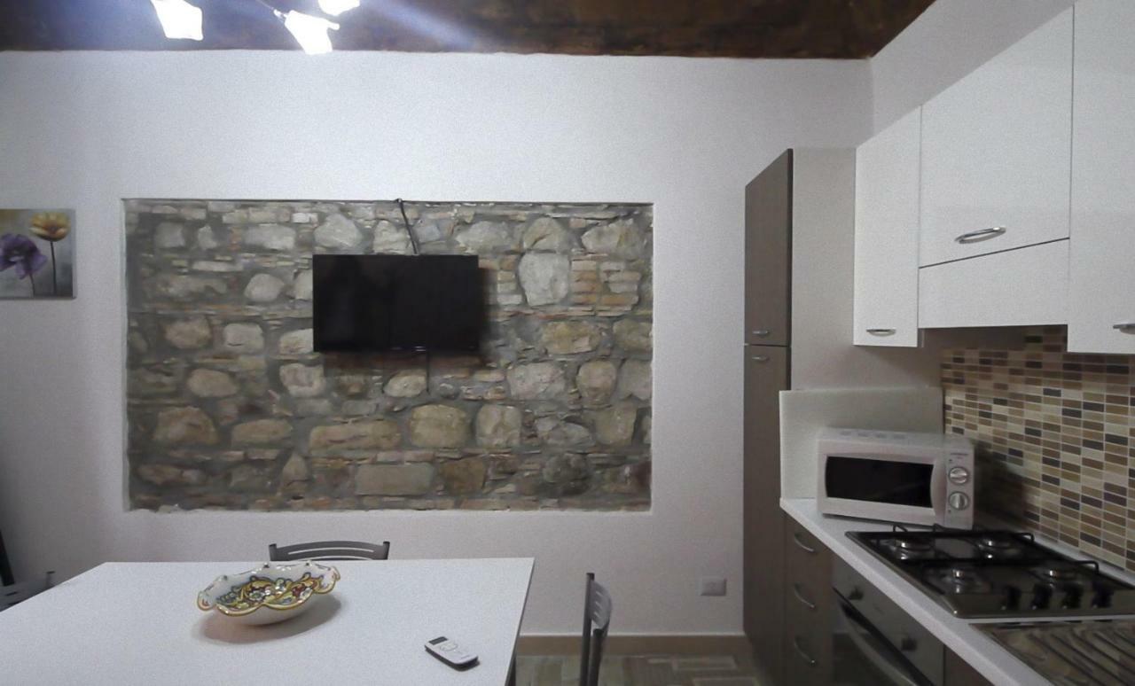 Casa Vacanze Camastra Santo Stefano di Camastra Exteriör bild